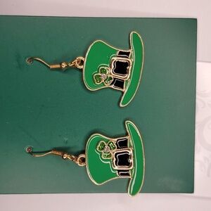 NWT Irish Leprechaun Green Hat Big Earrings Pierced St Patricks Day Jewelry